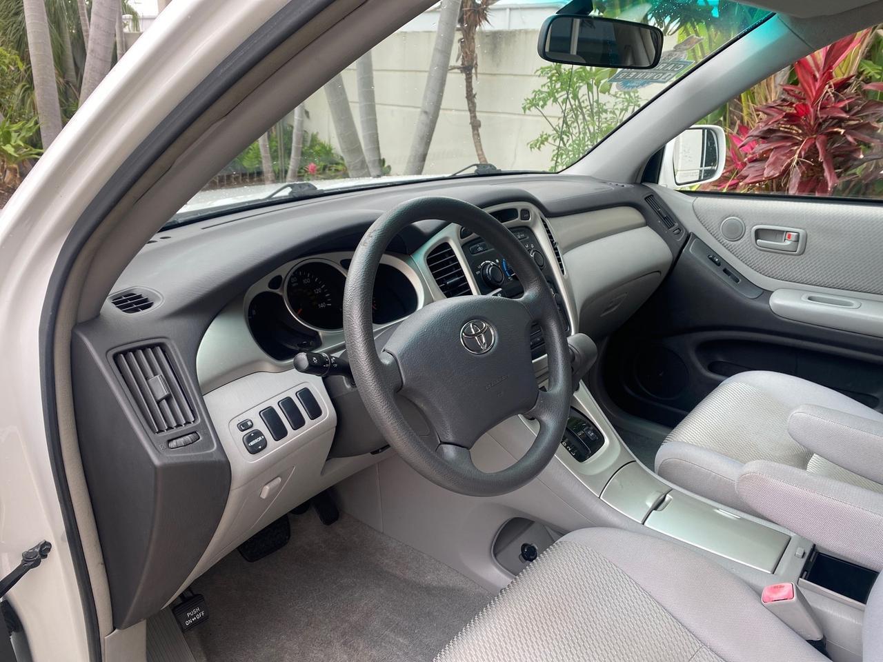 2006 Toyota Highlander 1 OWNER FL LOW MILES 49,290 SUV Pompano Beach FL