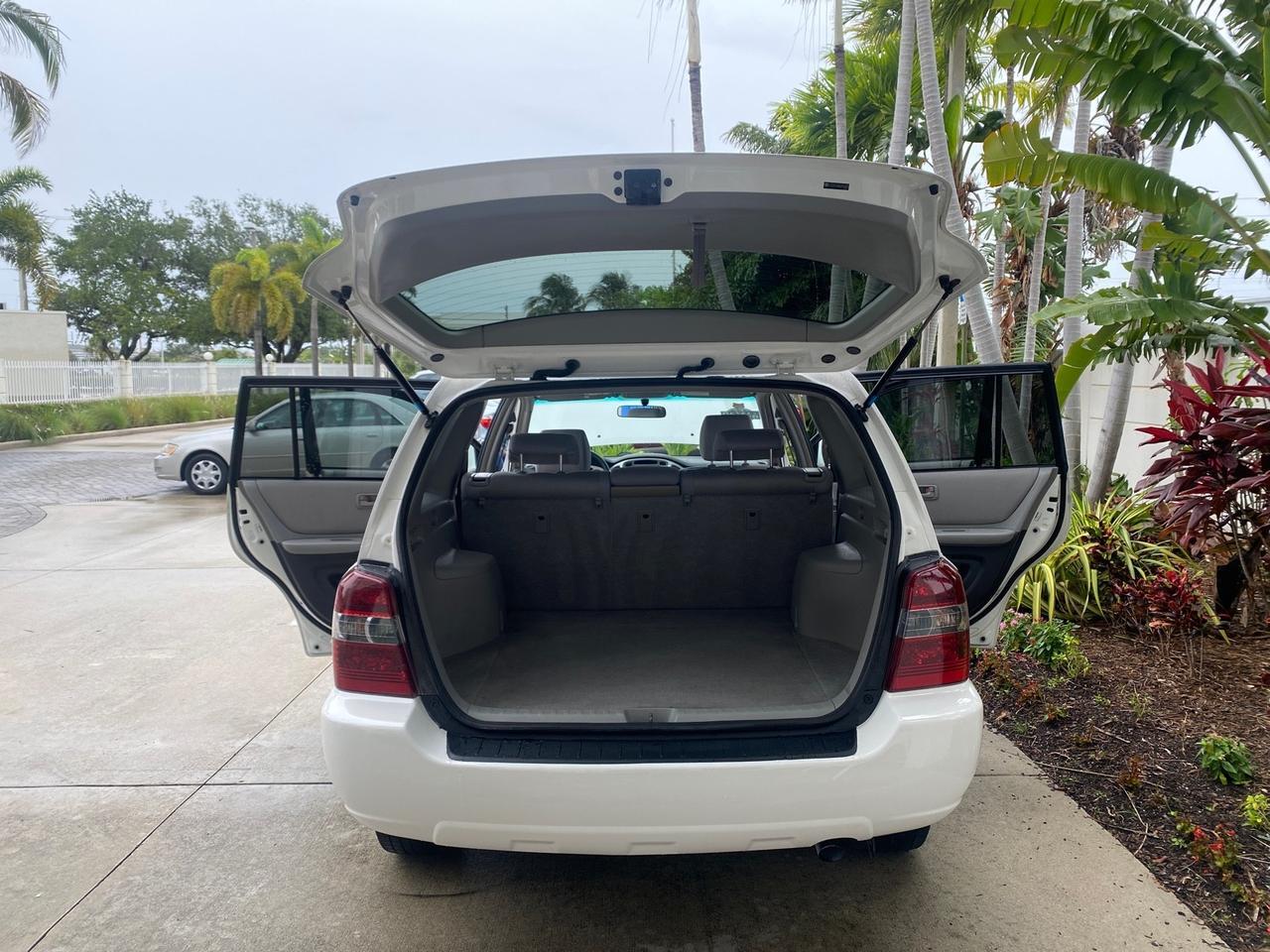 2006 Toyota Highlander 1 OWNER FL LOW MILES 49,290 SUV Pompano Beach FL