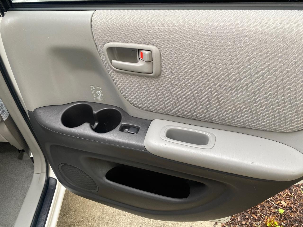 2006 Toyota Highlander 1 OWNER FL LOW MILES 49,290 SUV Pompano Beach FL