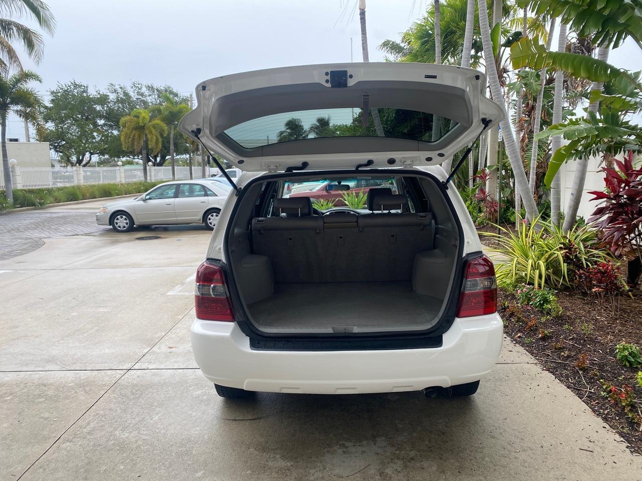 2006 Toyota Highlander 1 OWNER FL LOW MILES 49,290 SUV Pompano Beach FL