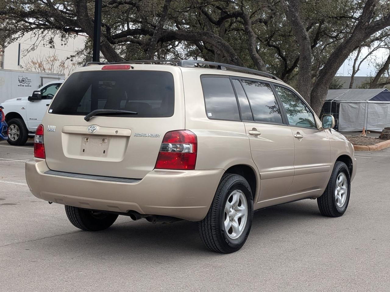 2006 Toyota Highlander Base