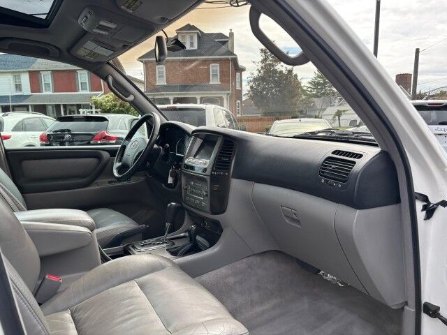 2006 Toyota Land Cruiser  Whitehall PA