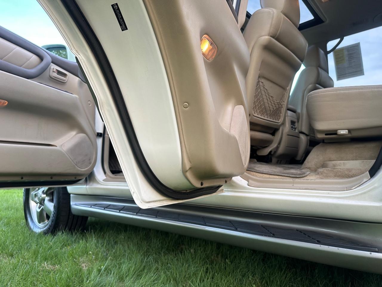 2006 Toyota Land Cruiser 4WD Charlton MA