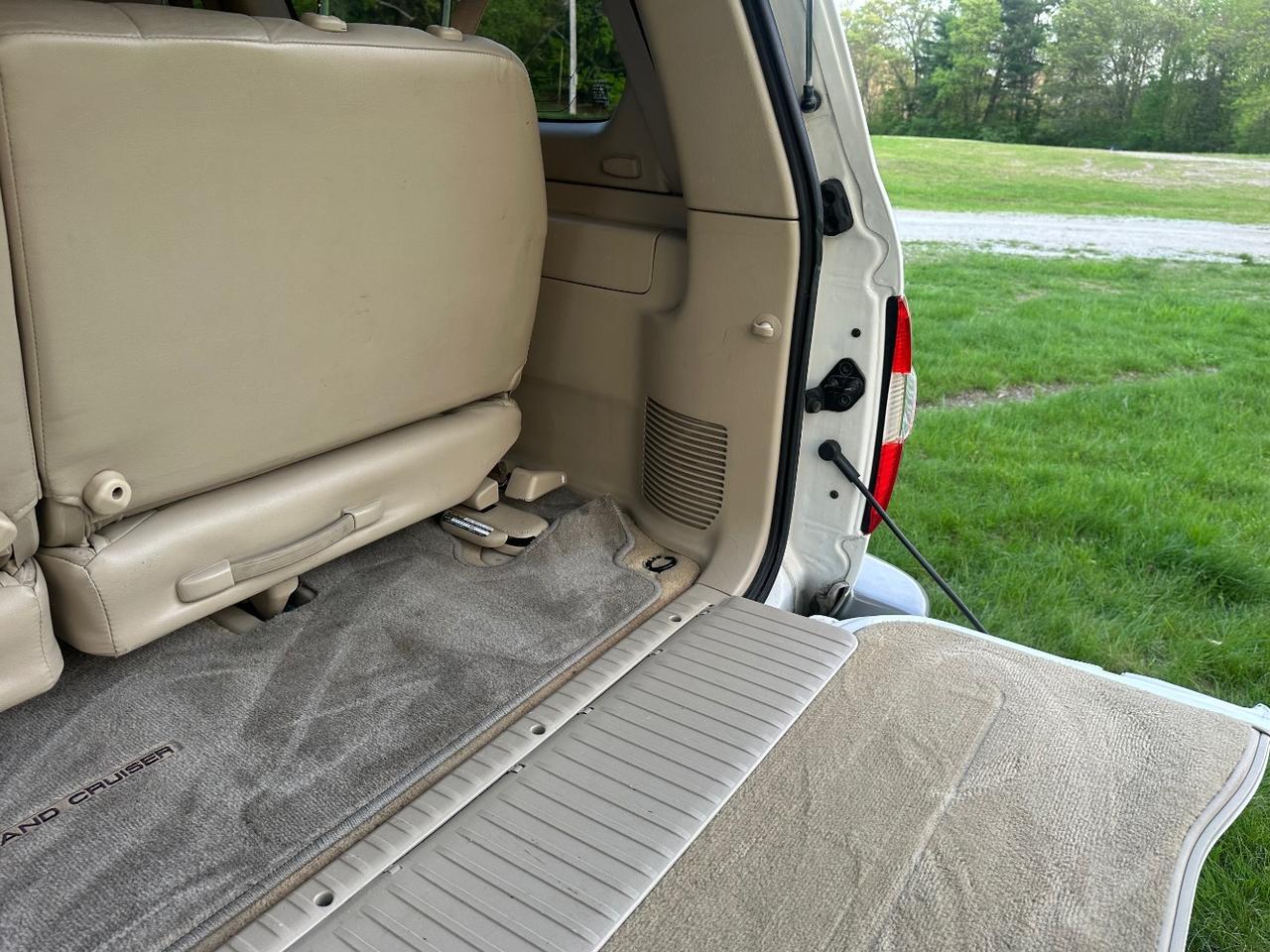 2006 Toyota Land Cruiser 4WD Charlton MA