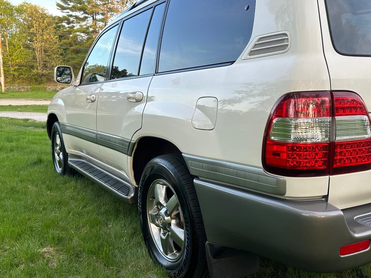 2006 Toyota Land Cruiser 4WD Charlton MA