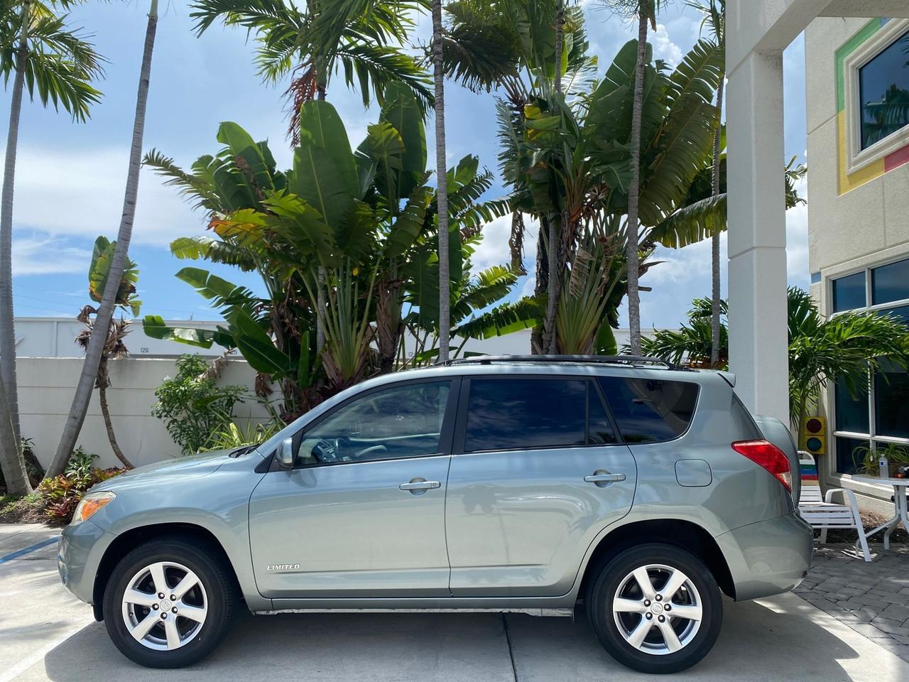 2006 Toyota RAV4 4X4Limited LOW MILES 67,531 Pompano Beach FL