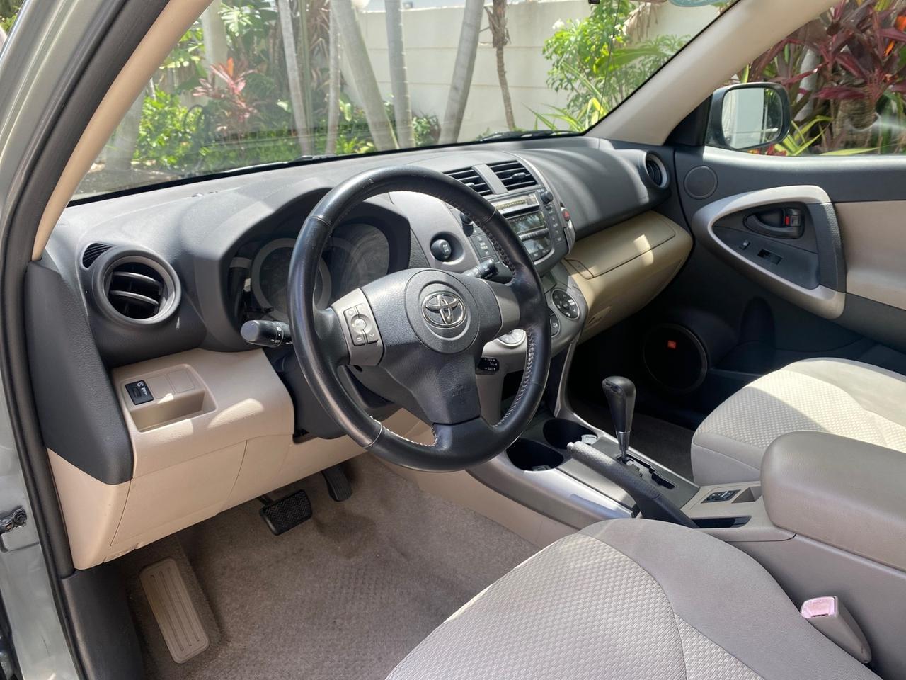 2006 Toyota RAV4 4X4Limited LOW MILES 67,531 Pompano Beach FL