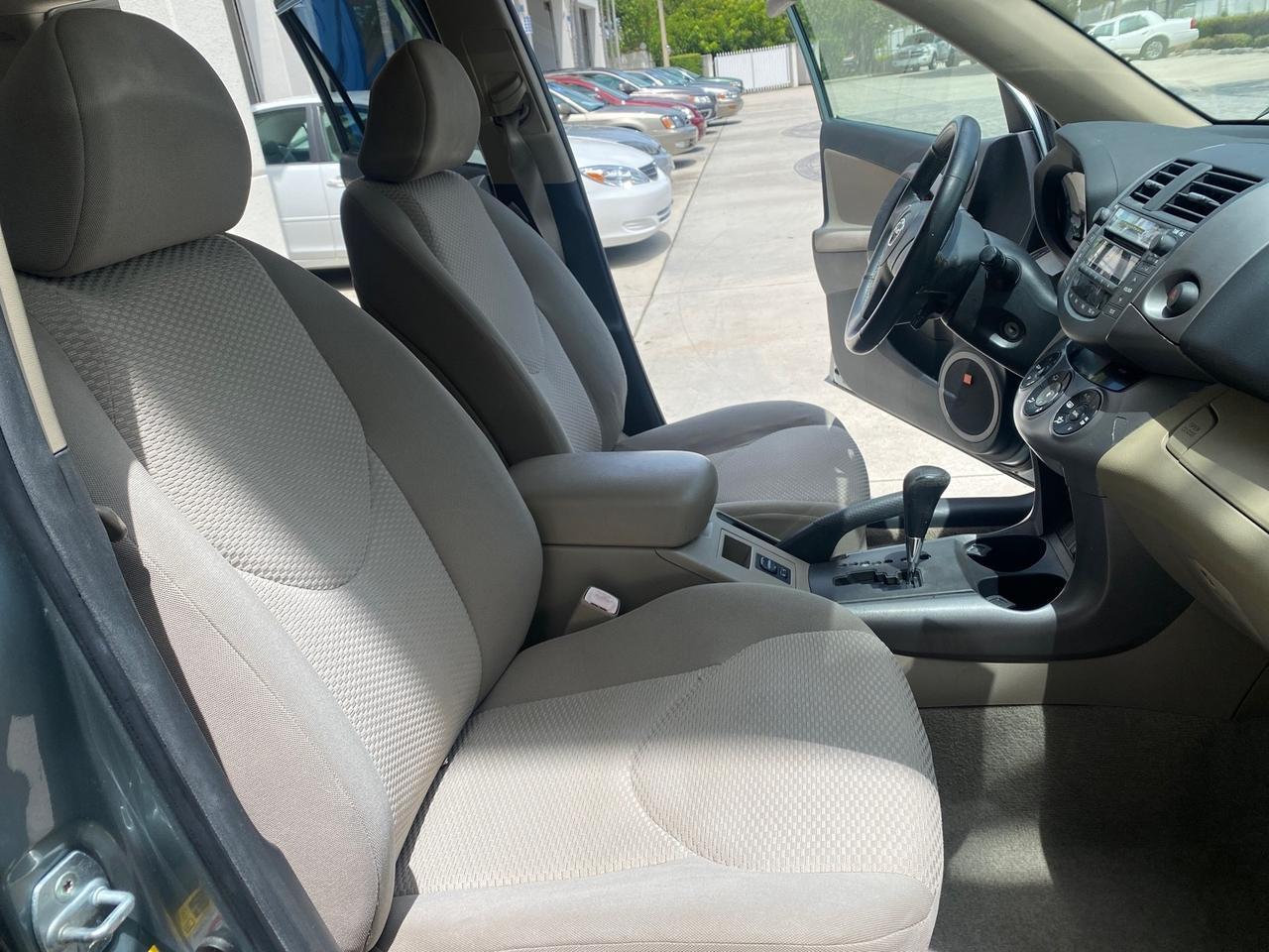 2006 Toyota RAV4 4X4Limited LOW MILES 67,531 Pompano Beach FL
