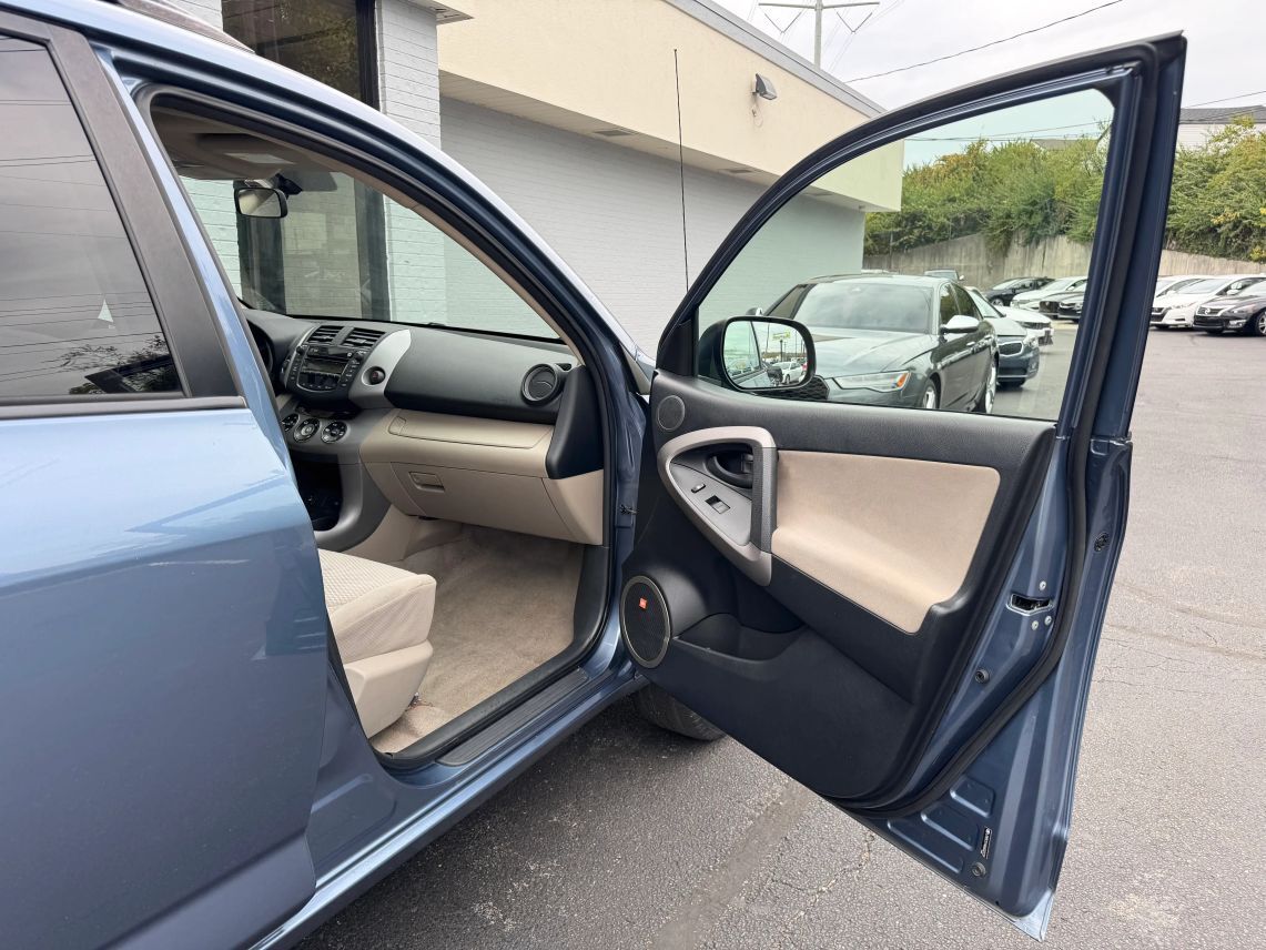 2006 Toyota RAV4 Limited Sport Utility 4D Cincinnati OH