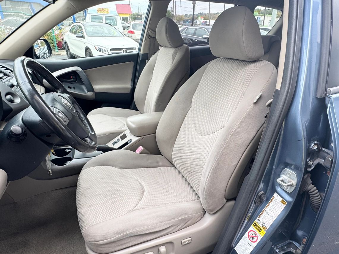 2006 Toyota RAV4 Limited Sport Utility 4D Cincinnati OH