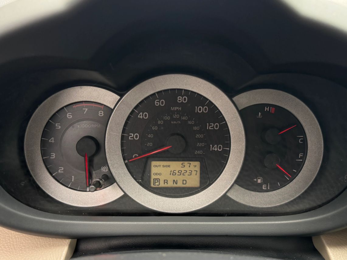 2006 Toyota RAV4 Limited Sport Utility 4D Cincinnati OH