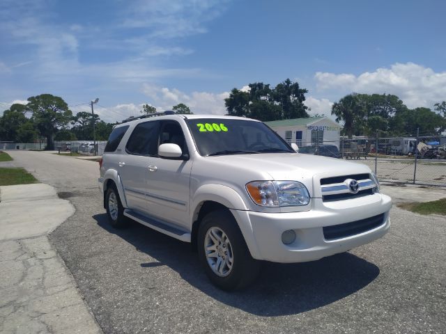 2006 Toyota Sequoia Limited 2WD
