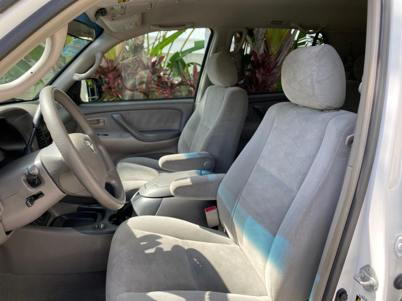 2006 Toyota Sequoia SR5 LOW MILES 84,953 4.7 v8 Pompano Beach FL