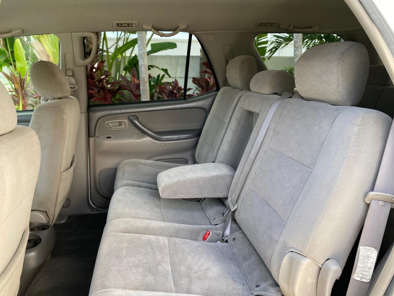 2006 Toyota Sequoia SR5 LOW MILES 84,953 4.7 v8 Pompano Beach FL
