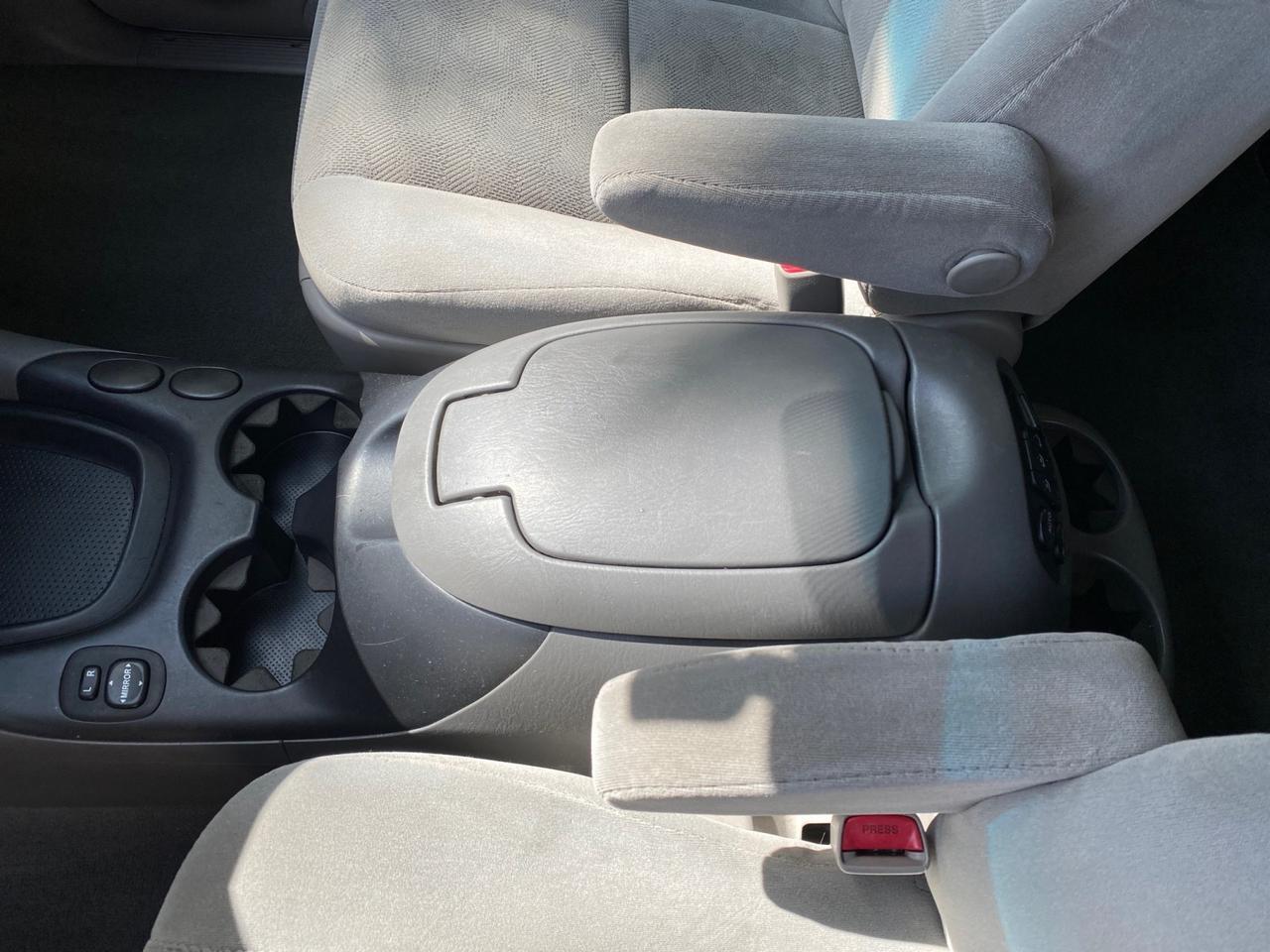2006 Toyota Sequoia SR5 LOW MILES 84,953 4.7 v8 Pompano Beach FL