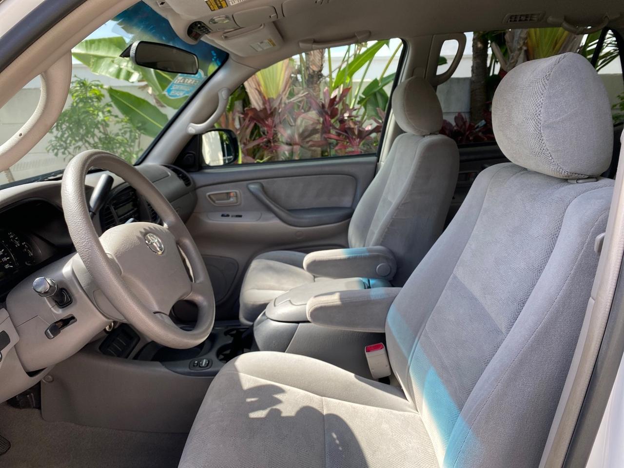 2006 Toyota Sequoia SR5 LOW MILES 84,953 4.7 v8 Pompano Beach FL