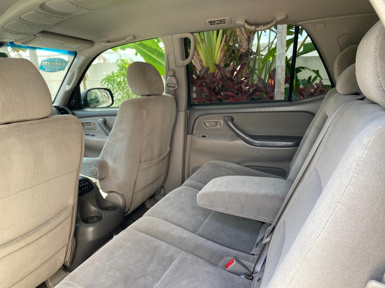 2006 Toyota Sequoia SR5 LOW MILES 84,953 4.7 v8 Pompano Beach FL