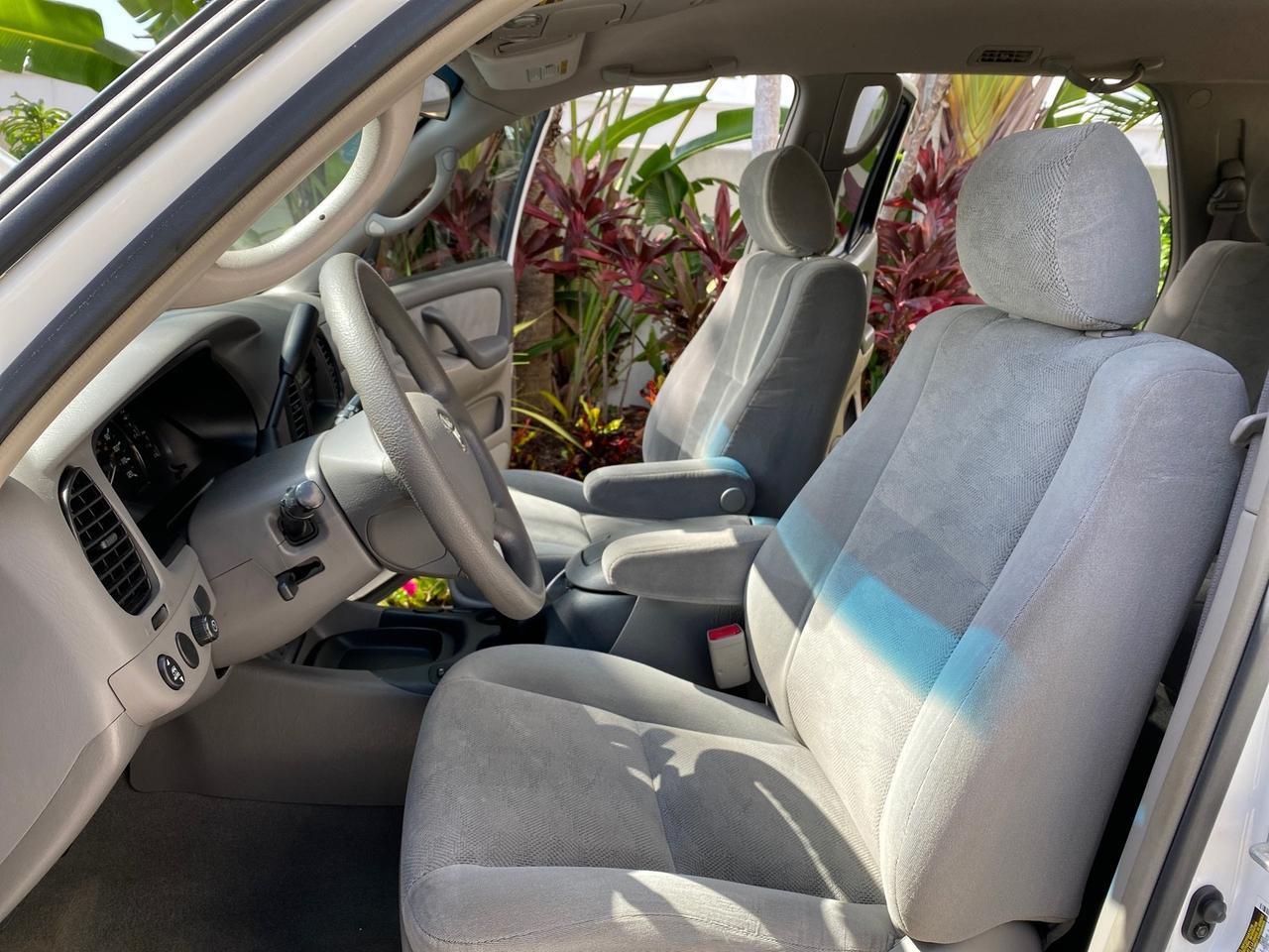 2006 Toyota Sequoia SR5 LOW MILES 84,953 4.7 v8 Pompano Beach FL