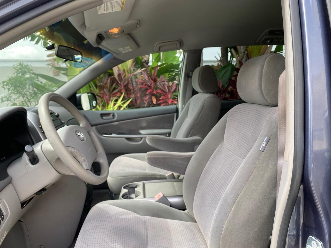 2006 Toyota Sienna CE VAN LOW MILES 57,411 Pompano Beach FL