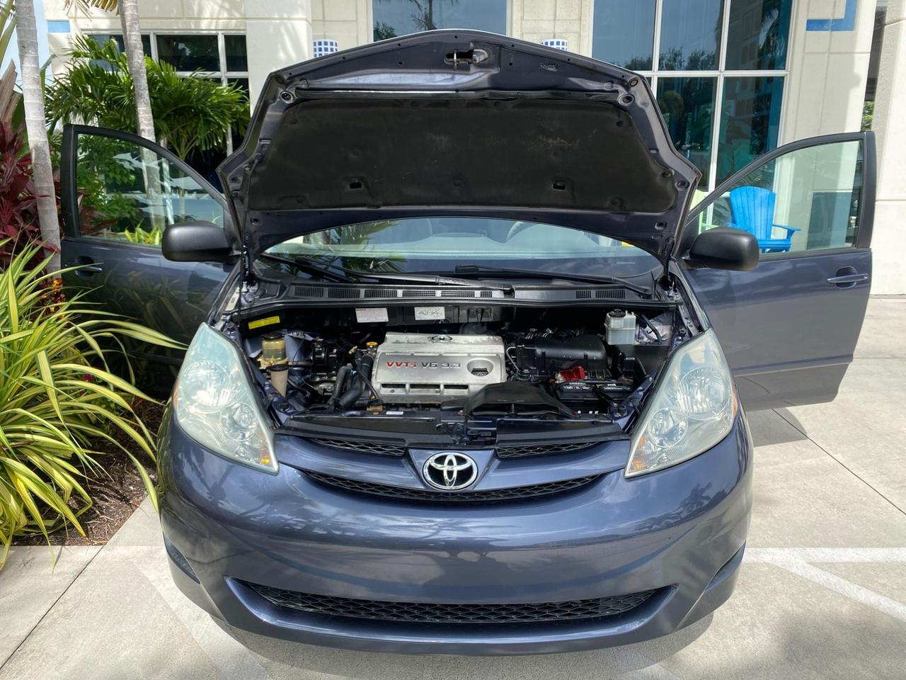 2006 Toyota Sienna CE VAN LOW MILES 57,411 Pompano Beach FL