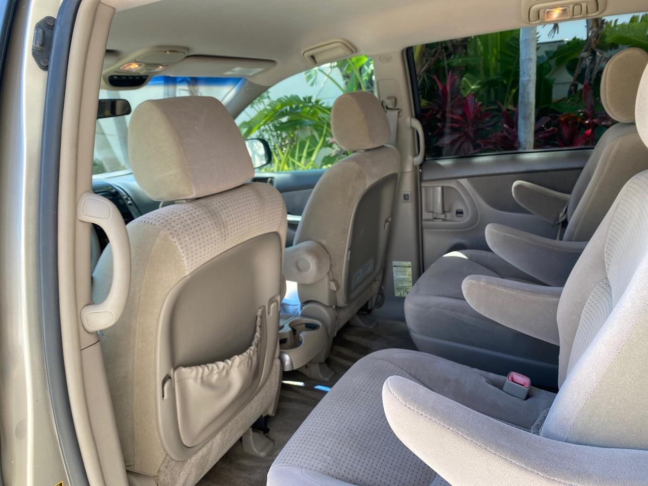 2006 Toyota Sienna VAN LE LOW MILES 78,653 Pompano Beach FL