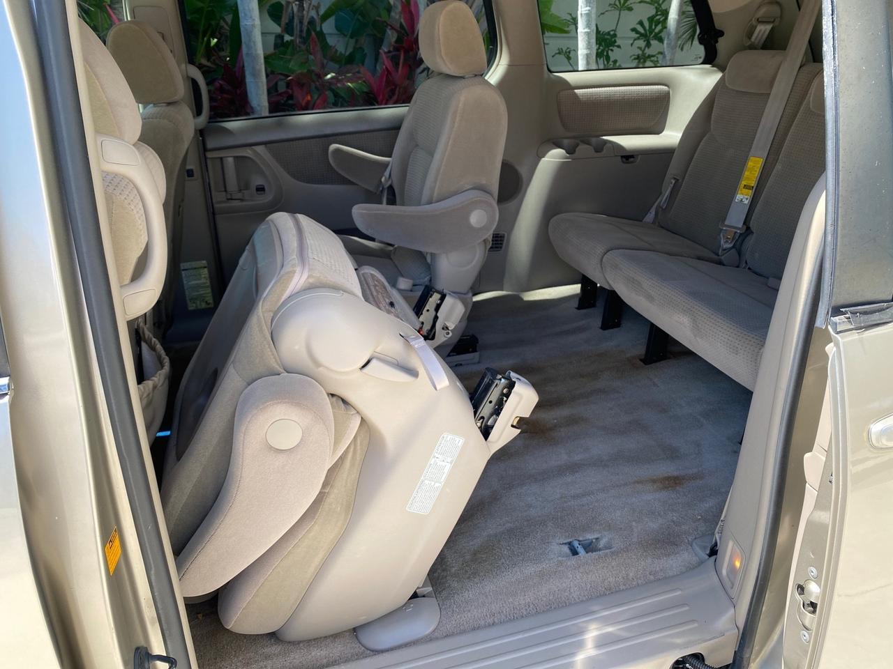 2006 Toyota Sienna VAN LE LOW MILES 78,653 Pompano Beach FL