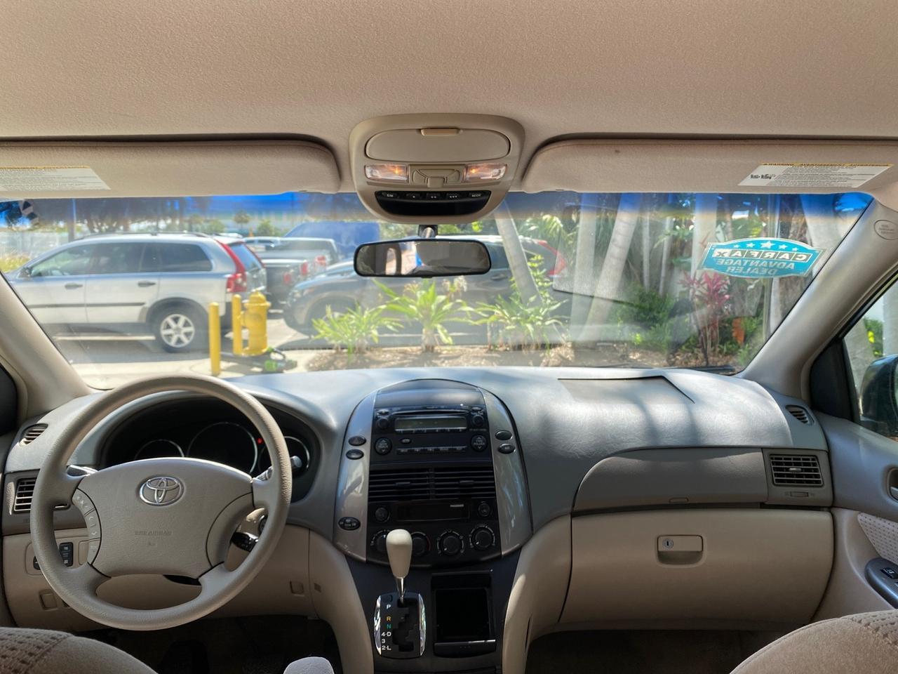 2006 Toyota Sienna VAN LE LOW MILES 78,653 Pompano Beach FL