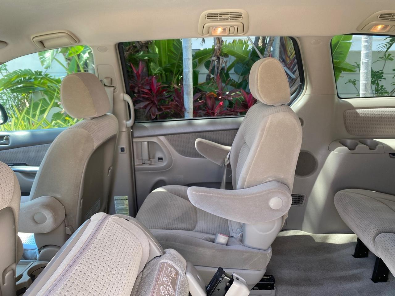 2006 Toyota Sienna VAN LE LOW MILES 78,653 Pompano Beach FL