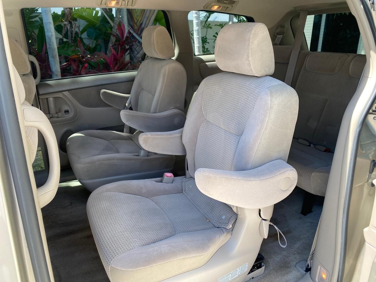 2006 Toyota Sienna VAN LE LOW MILES 78,653 Pompano Beach FL