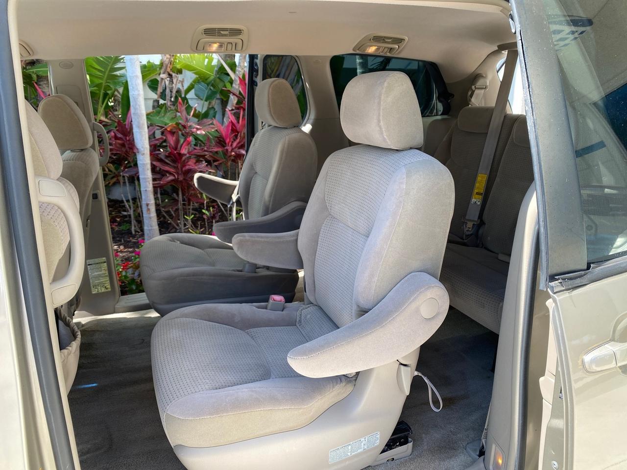 2006 Toyota Sienna VAN LE LOW MILES 78,653 Pompano Beach FL