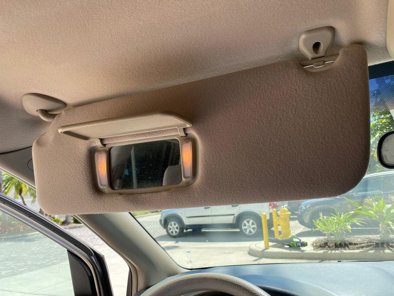 2006 Toyota Sienna VAN LE LOW MILES 78,653 Pompano Beach FL