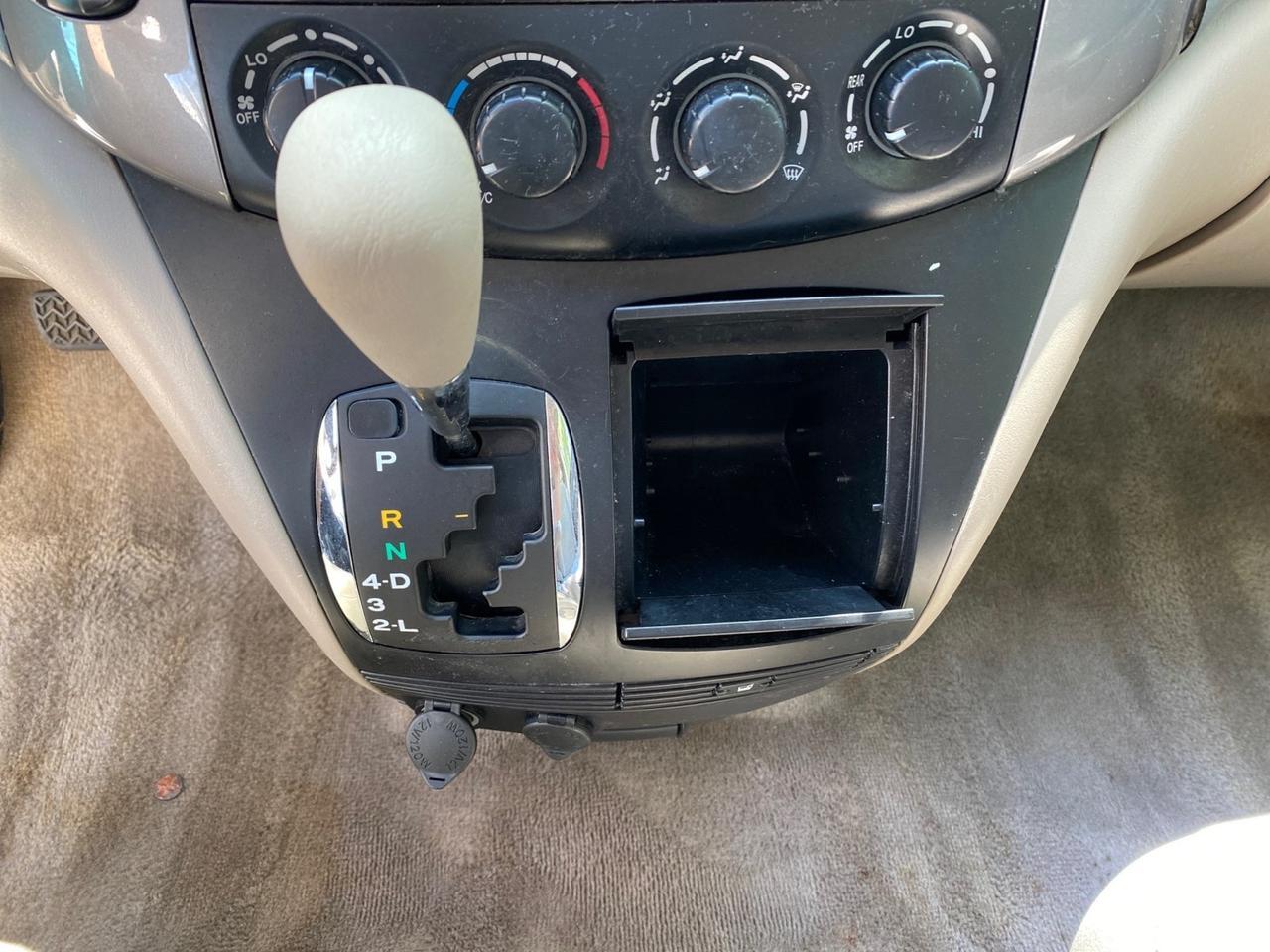 2006 Toyota Sienna VAN LE LOW MILES 78,653 Pompano Beach FL