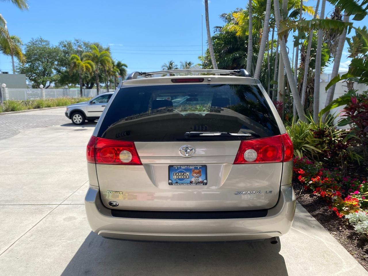 2006 Toyota Sienna VAN LE LOW MILES 78,653 Pompano Beach FL
