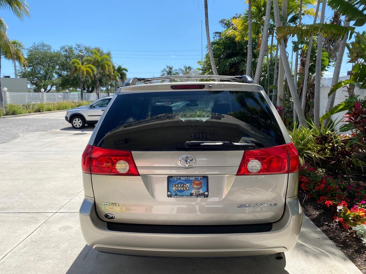 2006 Toyota Sienna VAN LE LOW MILES 78,653 Pompano Beach FL