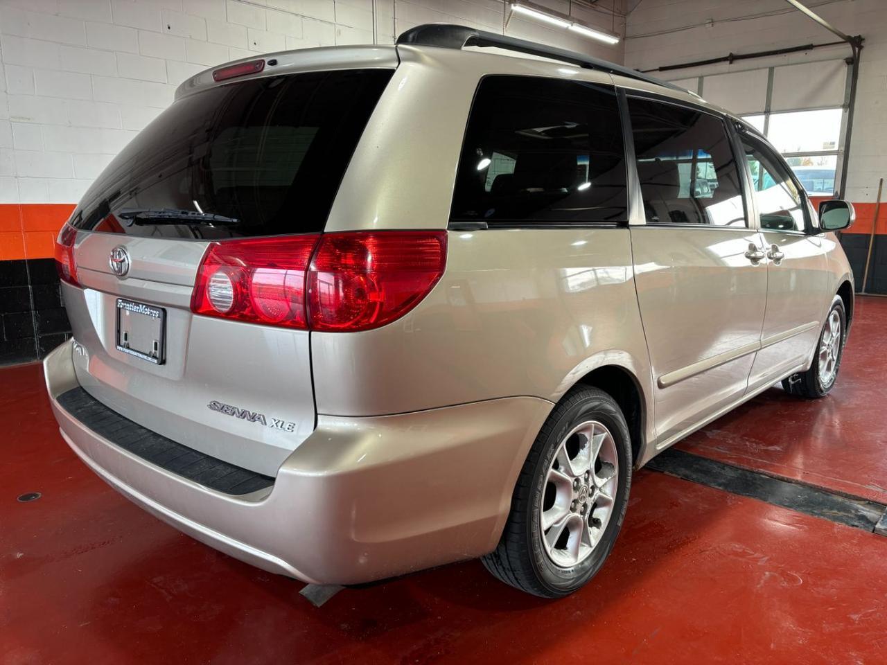 2006 Toyota Sienna XLE Franklin OH
