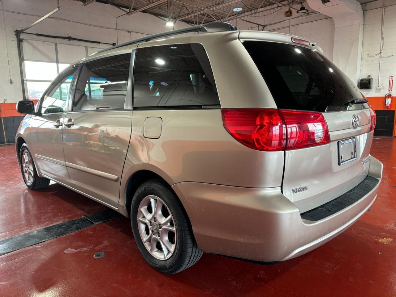 2006 Toyota Sienna XLE Franklin OH