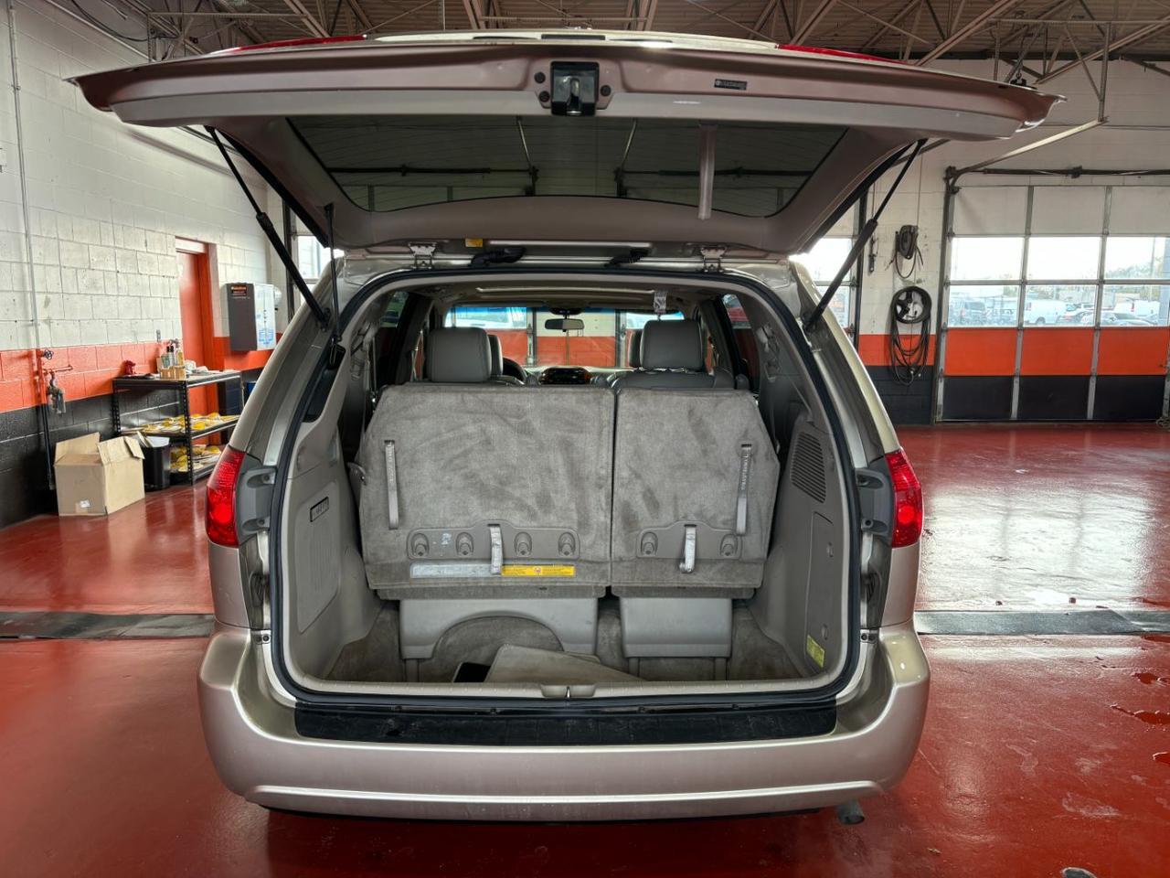 2006 Toyota Sienna XLE Franklin OH