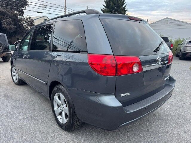 2006 Toyota Sienna XLE Limited Whitehall PA