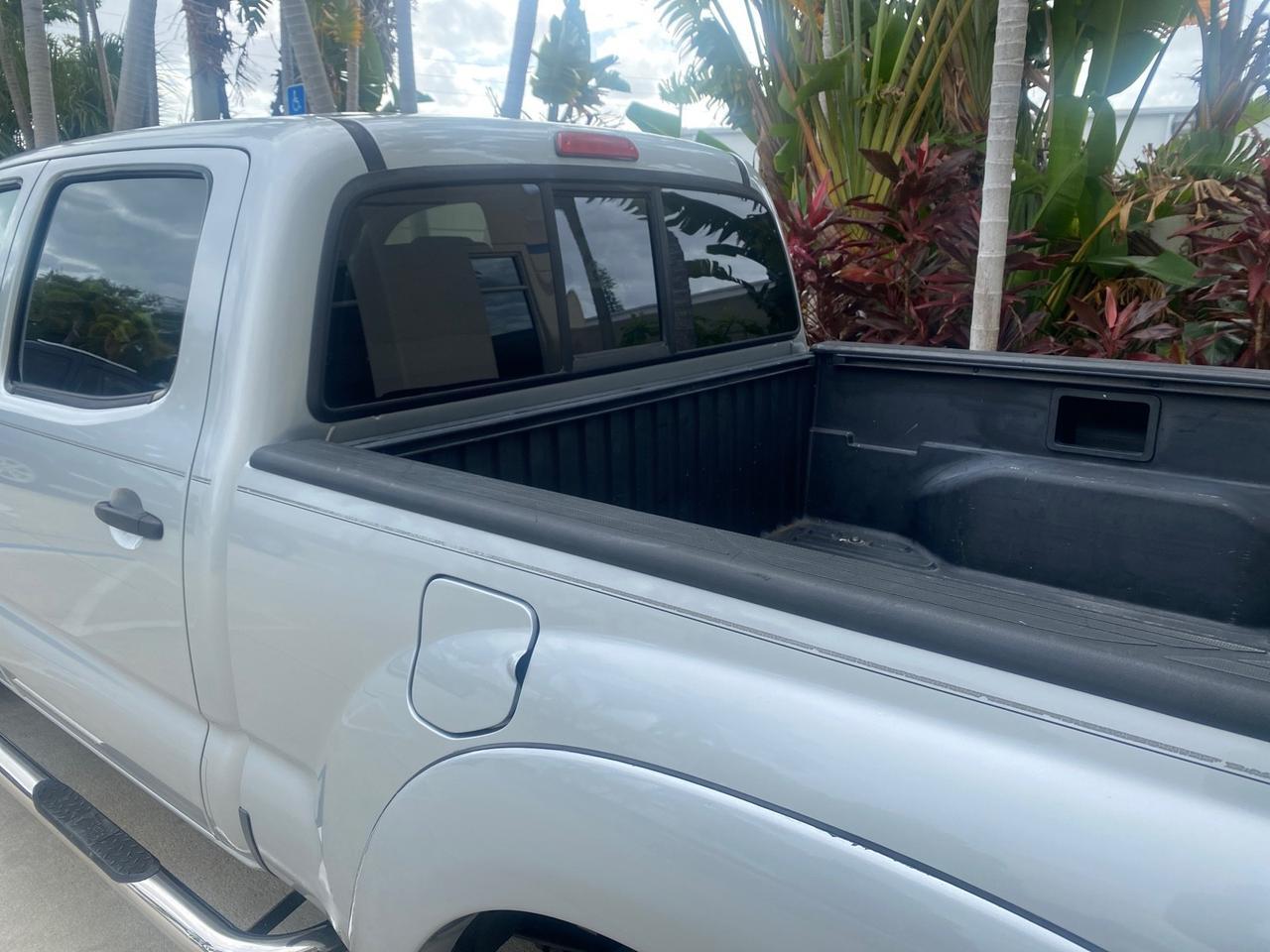 2006 Toyota Tacoma 1 OWNER 4WD CREW CAB Pompano Beach FL