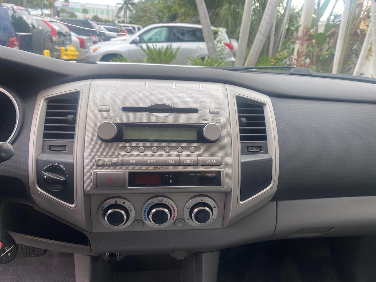 2006 Toyota Tacoma 1 OWNER 4WD CREW CAB Pompano Beach FL