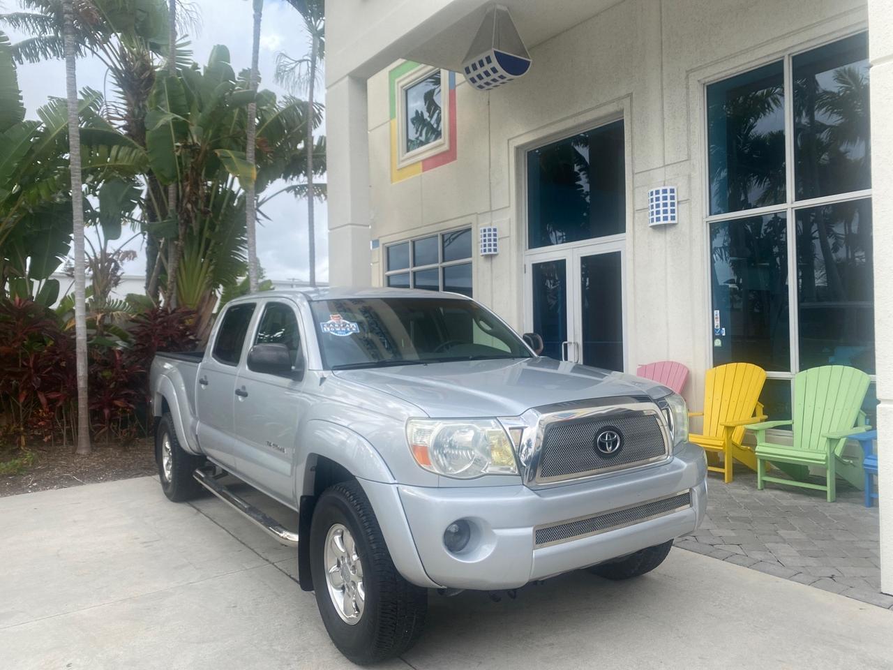 2006 Toyota Tacoma 1 OWNER 4WD CREW CAB