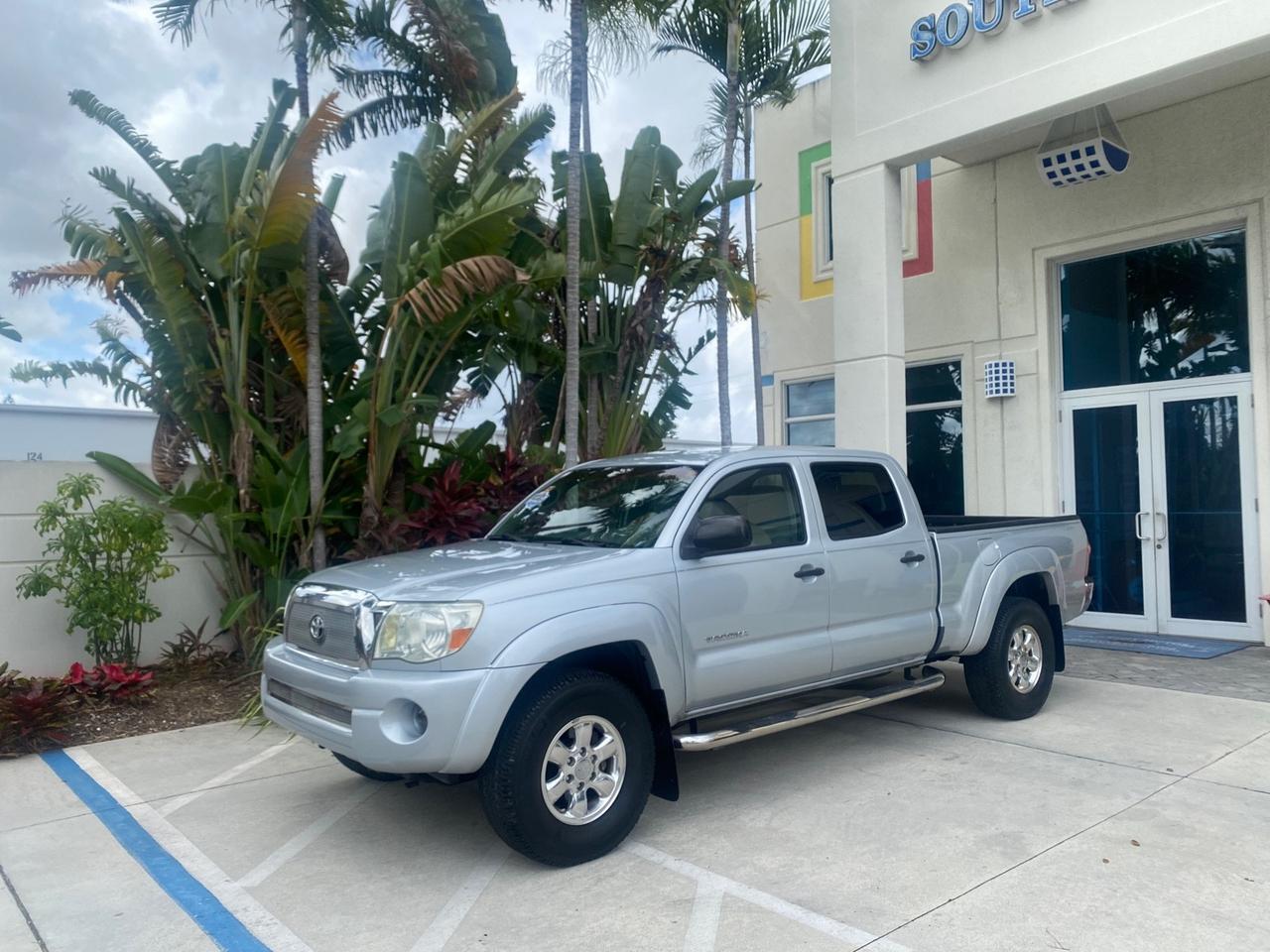2006 Toyota Tacoma 1 OWNER 4WD CREW CAB Pompano Beach FL