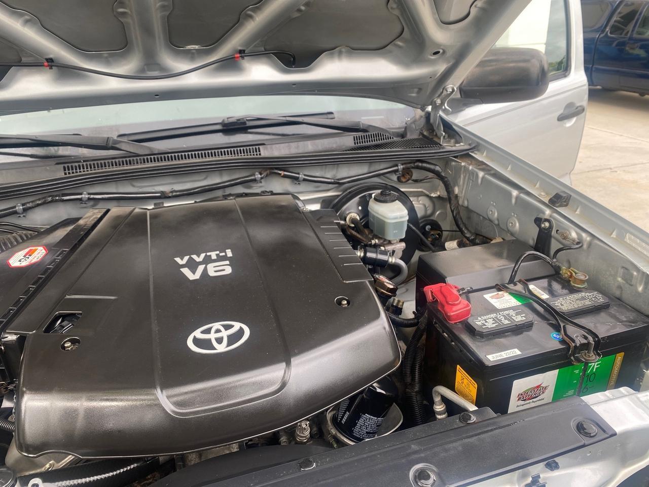 2006 Toyota Tacoma 1 OWNER 4WD CREW CAB Pompano Beach FL