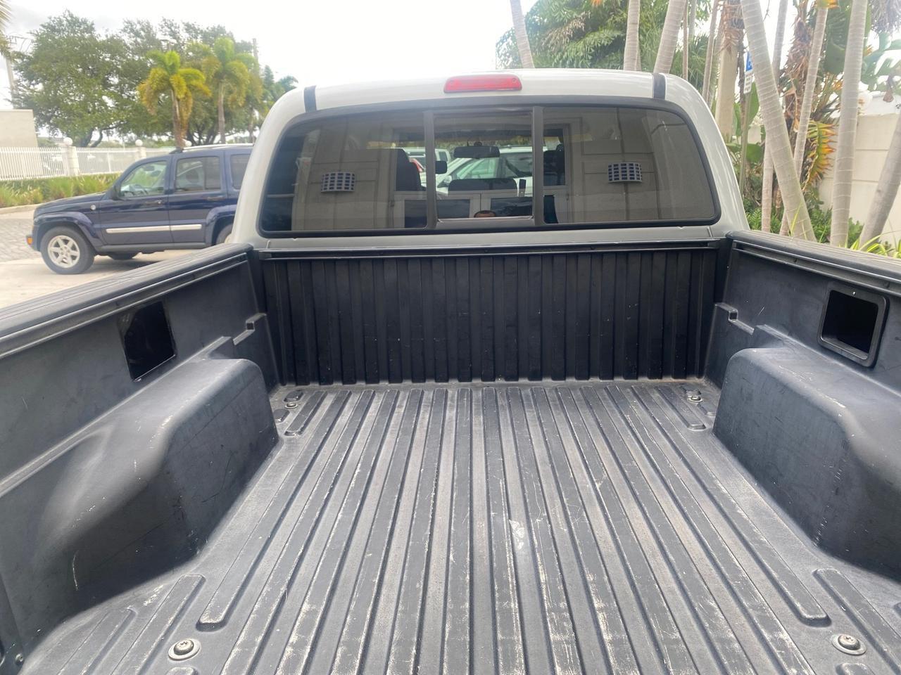 2006 Toyota Tacoma 1 OWNER 4WD CREW CAB Pompano Beach FL