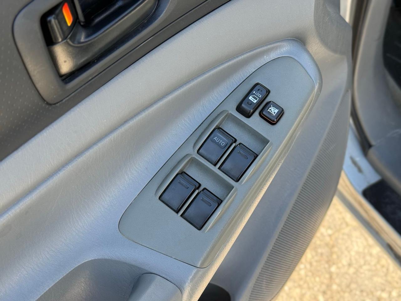 2006 Toyota Tacoma Base Crestwood KY