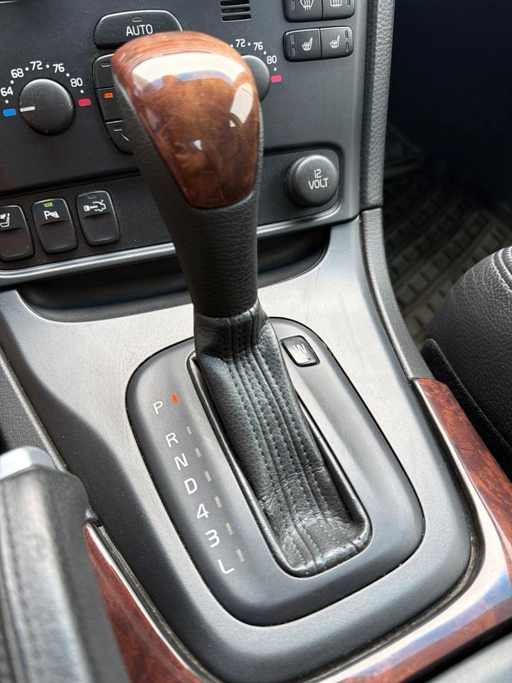 2006 Volvo S80 2.5T Bend OR