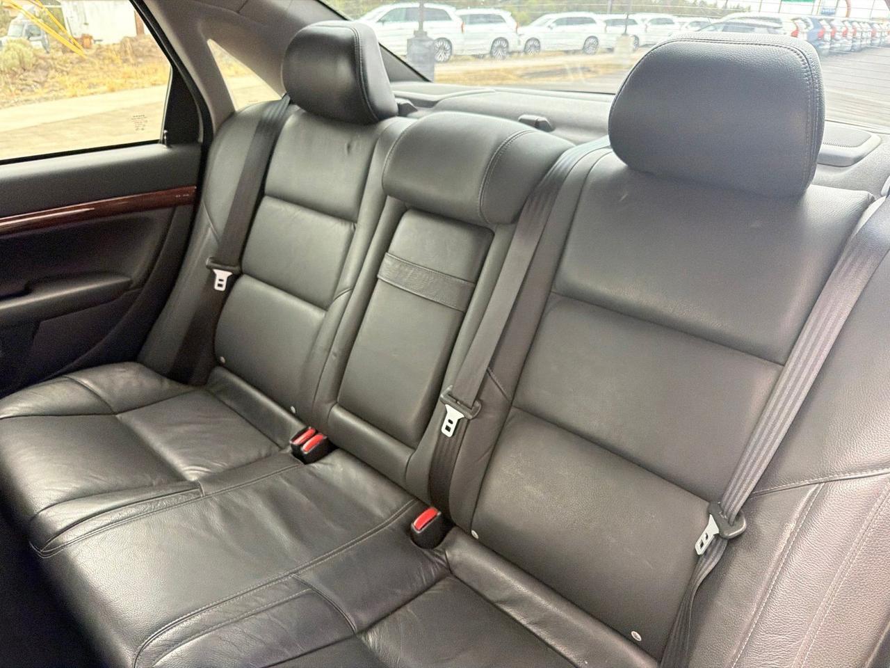 2006 Volvo S80 2.5T Bend OR
