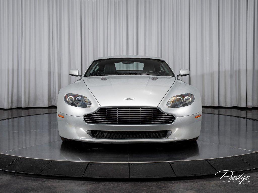 2007 Aston Martin Vantage .
