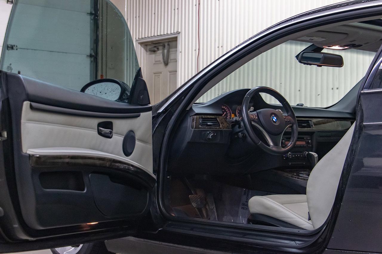 2007 BMW 335i Coupe Leather Roof Red Deer AB