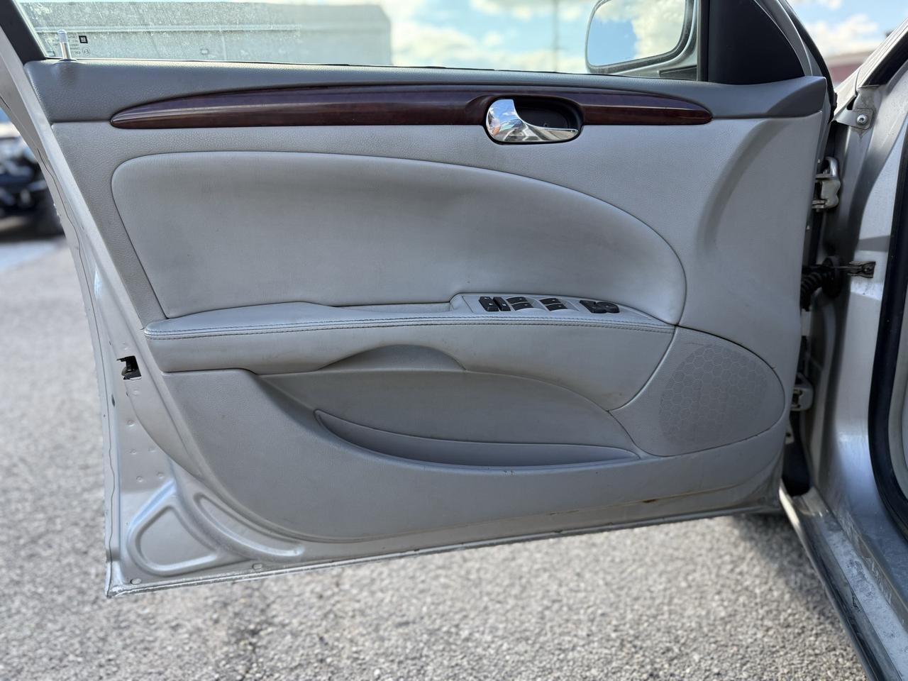 2007 Buick Lucerne CXL Crestwood KY